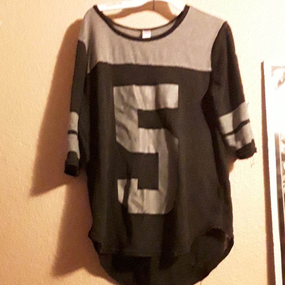 Jersy style t-shirt